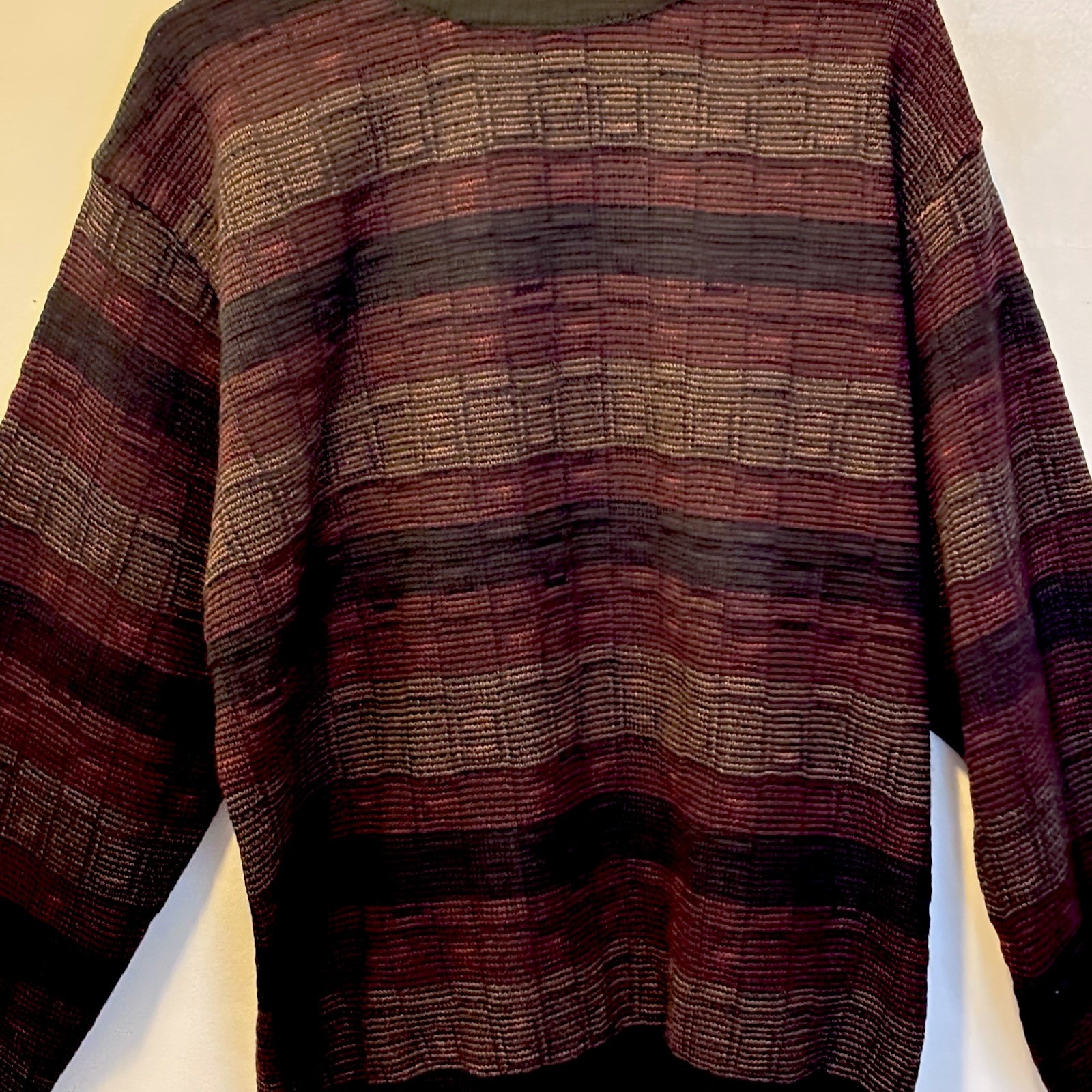 Cellini Sweater Mens Size Medium Red Brown Gray Chevron Woolmark Cellini Sweater Mens Size Medium Red Brown Gray Chevron Woolmark